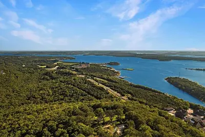 Image de Pool, Lake View, Hot Tub, Near Silver Dollar City