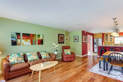 Image de Hot Tub, Pet Friendly Close to Downtown St. Aug