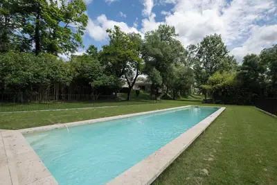 Image de Appartement 'Le Frêne' avec piscine partagée, Wi-Fi et climatisation