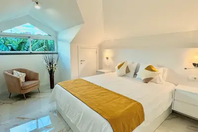 Image de Maison de vacances 'Refúgio Do Vale Verde' avec vue sur la mer, terrasse privée et Wi-Fi
