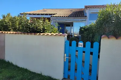 Image de Jolie Maison veranda, belle vue sur la réserve naturelle, wifi, résidence les Marines, à 200m. . .