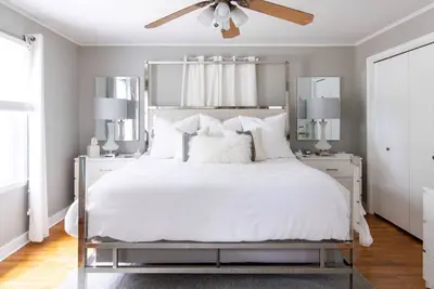 Image de Charming 2 bedroom house-clean, comfortable & convenient to all Mhk has to offer