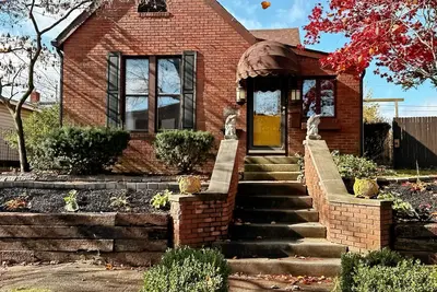 Image de Charming 2-bedroom house in Kokomo w/ WiFi, Ac, Hot tub