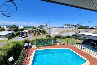 Image de Relaxing family beach house with pool! Soak up the ocean views and breezes.