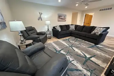 Image de Modern Riverbend Suites - 2br