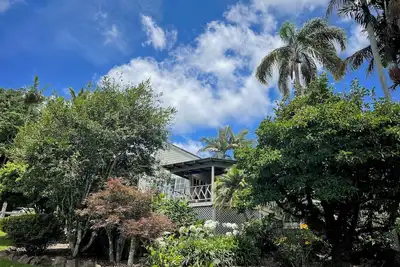 Image de Beautiful House on 5 acres