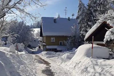 Image de Maison de vacances 'Kraichgauer Haus' avec terrasse privée, jardin privé et Wi-Fi