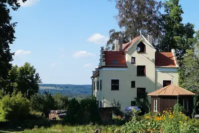 Image de Appartement \"Ludwigshöhe\" avec terrasse privée, jardin privé et Wi-Fi