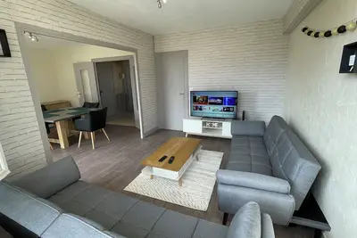 Image de Appartement T5 tout confort (idéal longue durée entreprise, ou famille)