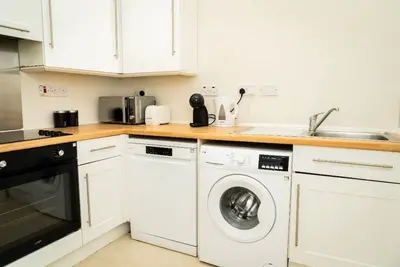 Image de Edinburgh 3-Bedroom Apartment Next to Tram Stop