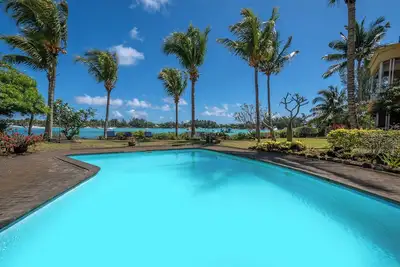 Image de Appartement pieds dans l'eau, Au centre grand baie