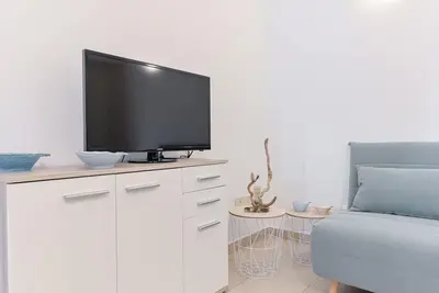 Image de Joli appartement pour 5 personnes avec Wifi, climatisation, Tv, balcon et animaux admis