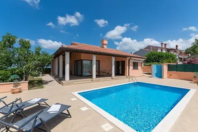 Image de Villa with private pool, sea view and Bbq area, Buje-Istria