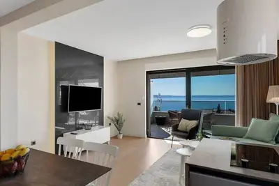 Image de Appartement de vacances Makarska pour 1 - 6 personnes avec 2 chambres à coucher - Logement de vacanc