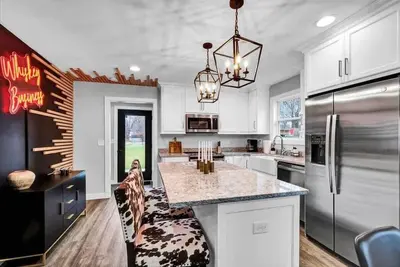 Image de Central Bardstown Home Near Distilleries & Dining