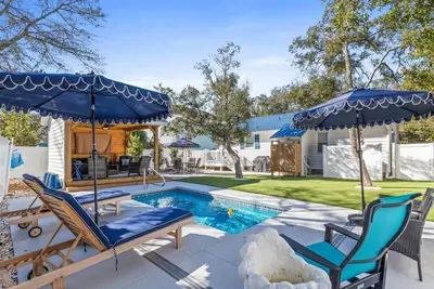 Image de Gorgeous 3br 2ba House-Fenced Yard, Pool, Gazebo, Event Home, Sleeps 6