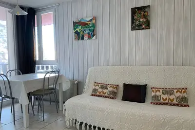 Image de Studio 4 pers avec balcon et parking privé, proche pistes