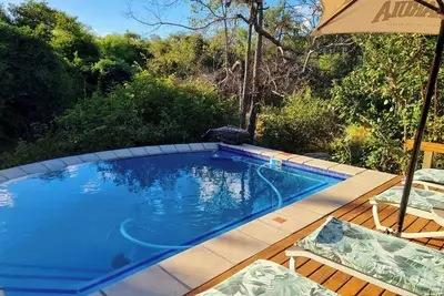 Image de 2 Bedroom bush house located in Private Nature Reserve close to Kruger