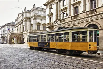 Image de Elegant & Spacious 3-Bedroom Apartment in Milan’s Historic Center