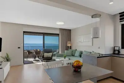 Image de Appartement de vacances Makarska pour 1 - 4 personnes avec 1 chambre à coucher - Logement de vacance