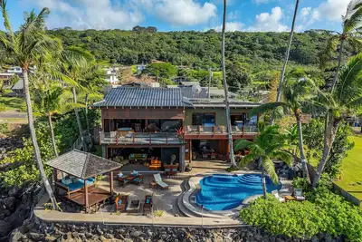 Image de Samurai House by Gather: Oceanfront Estate w/ Infinity Pool & Theater