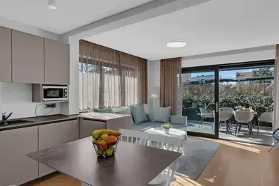 Image de Appartement de vacances Makarska pour 1 - 6 personnes avec 2 chambres à coucher - Logement de vacanc