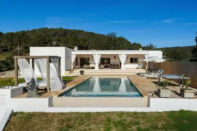 Image de New! Villa Can Vinyes