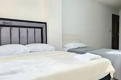 Image de Book your room now Hotel, Limonar neighborhood