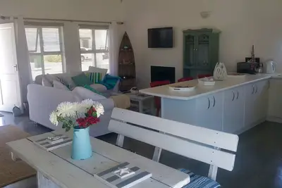 Image de Charming 3-bedroom house in marvelous Golden Mile with WiFi
