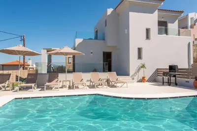 Image de Eleni - Trois Chambres Villa, Couchages 6