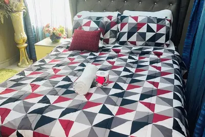 Image de Foreign Style 2-bedroom with WiFi, 5mins from Local & Int’l Airport