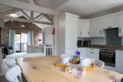 Image de A cottage that sleeps 4 guests in 2 bedrooms