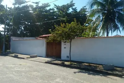 Image de Piratininga between the Lagoon and the Sea.