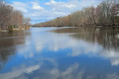 Image de 7 Person Sleeper- 4Bd 2Ba King Bed Lake Getaway