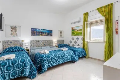 Studio 'Corsari Home Palermo' avec balcon, Wi-Fi et climatisation