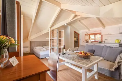 Appartement \"Fiskardo\" avec terrasse privée, Wi-Fi et climatisation