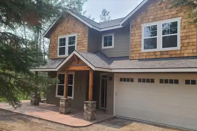 Image de Brand New Home w/Hot Tub, Arcade, Games!