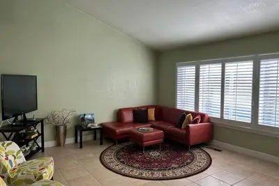 Charming 4br Home with Pool in Napa Valley – Your Perfect Long-Term Retreat!