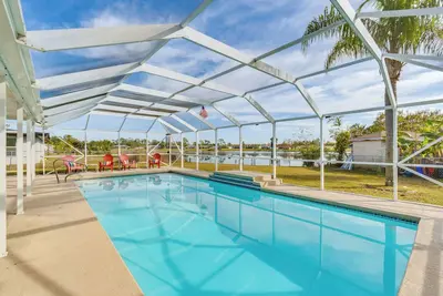 Image de 4 Mi to Warm Mineral Springs: Canal-Front Getaway