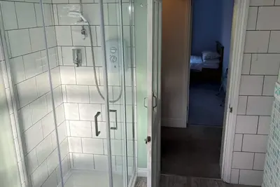 Image de Cosy 2-bed apartment near Haleston. \nPet-Friendly!