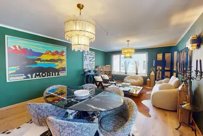Image de Fantastic view with stylish living in the center of St. Moritz