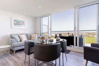 Image de 5 Beachview - apartment in Crantock sleeps 4 guests in 2 bedrooms