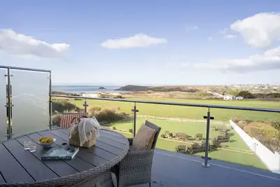 Image de 6 Beachview - apartment in Crantock sleeps 4 guests in 2 bedrooms