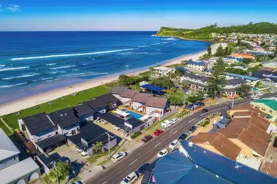 Image de Absolute Beachfront Apartment 3b