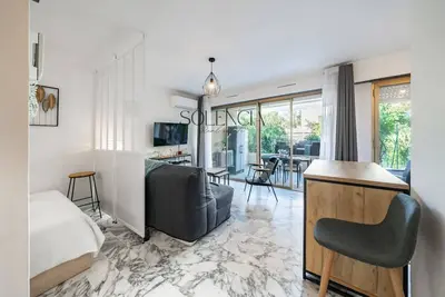Image de Studio cosy et moderne avec jardin - Proche centre-ville