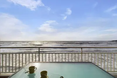 Image de Vue mer- appartement pour 8 sur St Gilles