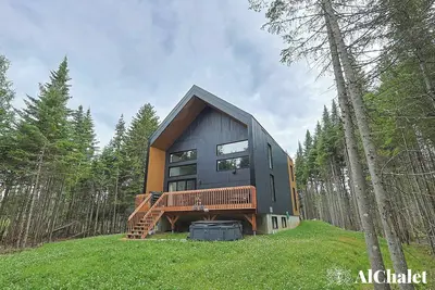 Image de Villa Juliette | Détente en Nature | Spa, Billard