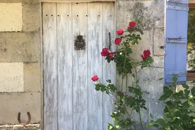 Image de Charming French farmhouse with pool, totally private and ideal for large groups