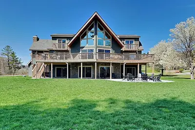 Image de As You Lake It | New Build, Hot Tub, Pool Table