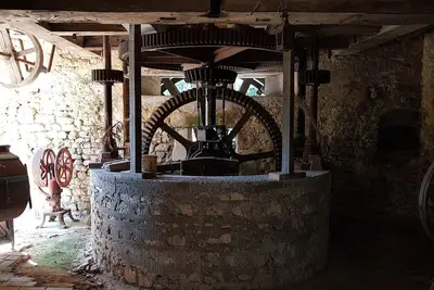 Image de Gîte de charme au cœur d'un moulin à eau. A 40 min du Mans et à 15min du Perche